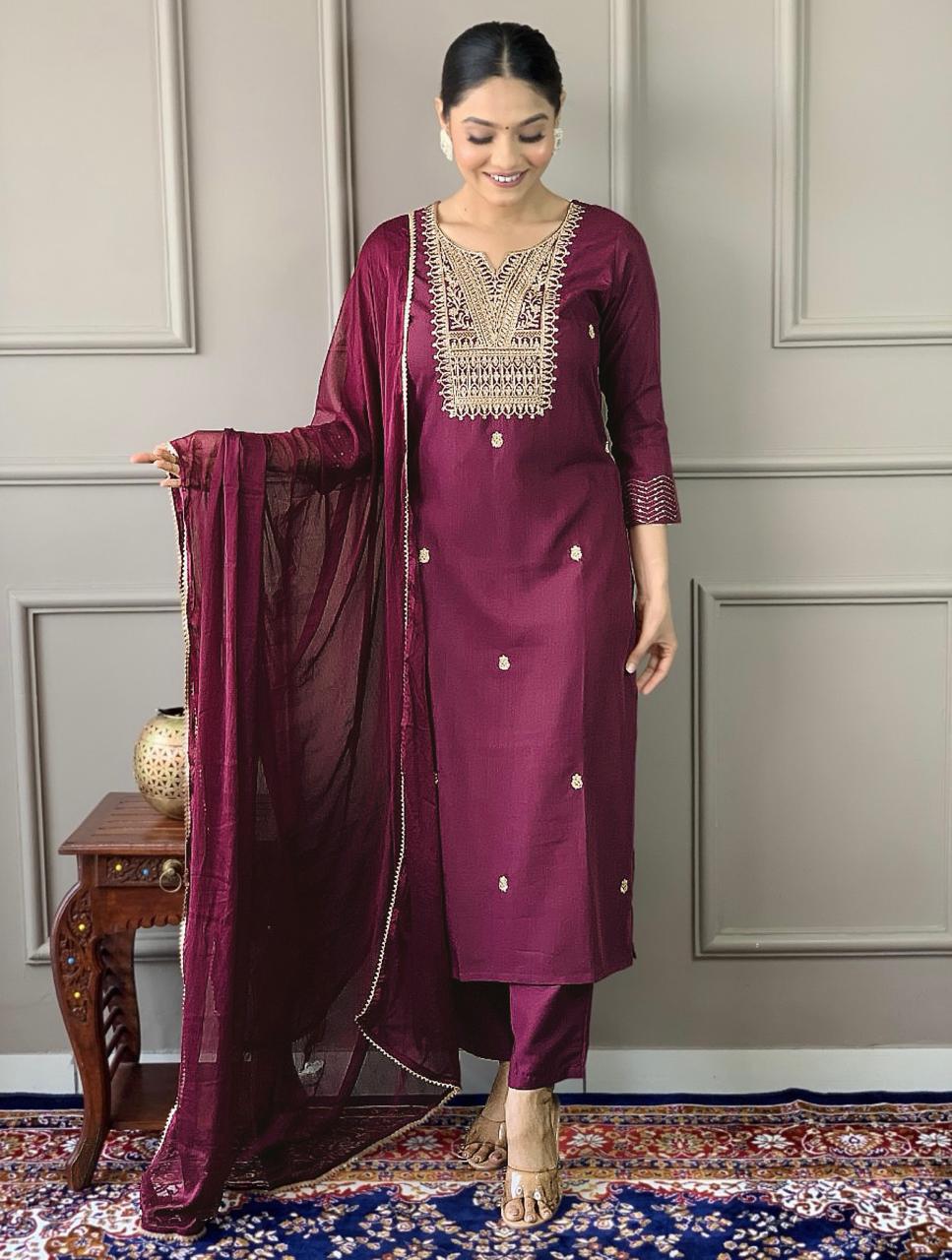 Maroon Color Beautiful Rayon Summer Wear Kurti Pent 3 Pics Set