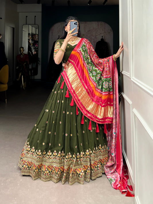 Dazzle With Every Drape lehenga choli in Georgette Fabric in green