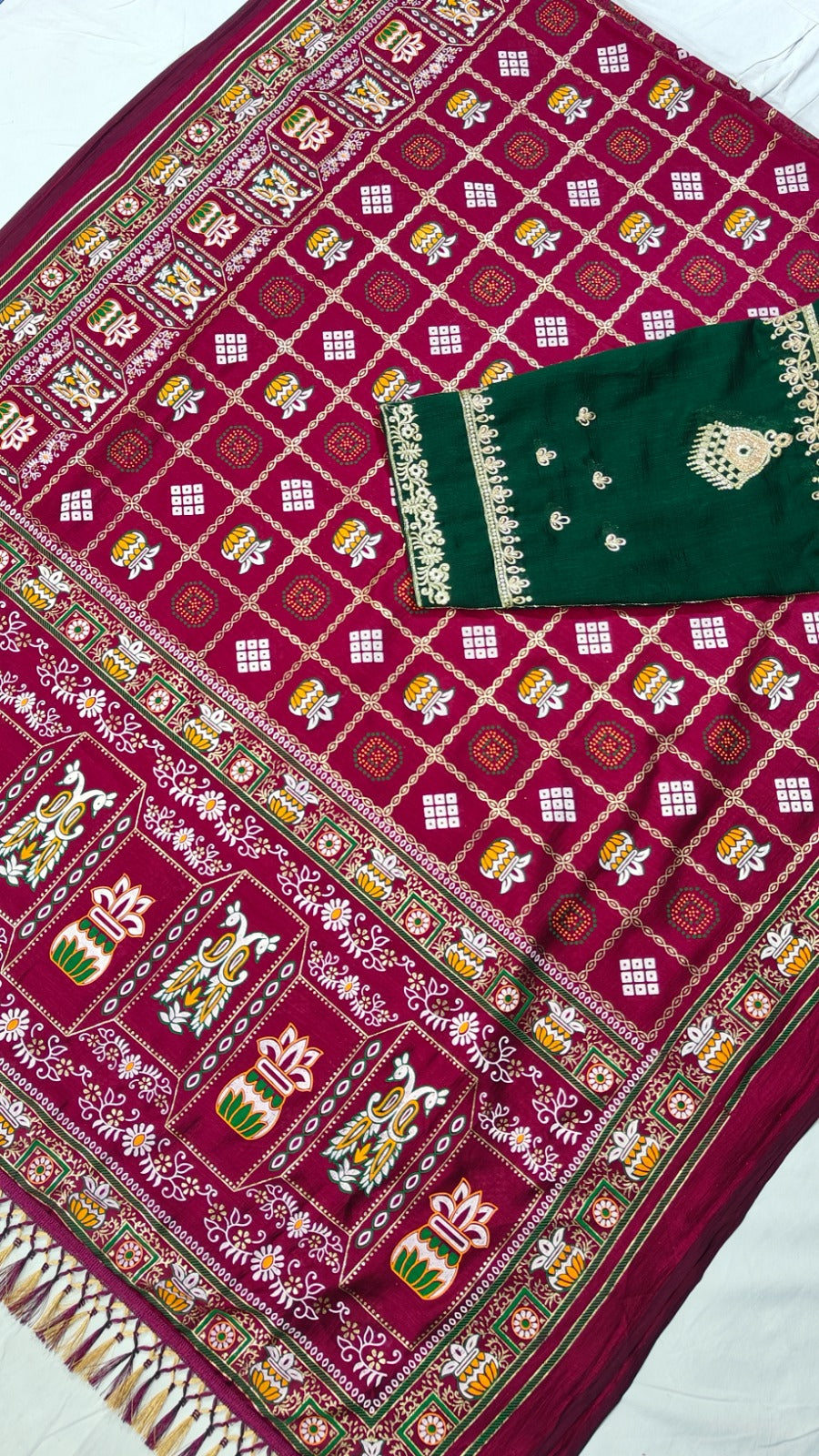 Bandhani Print Patola Saree in Vichitra Silk fabric