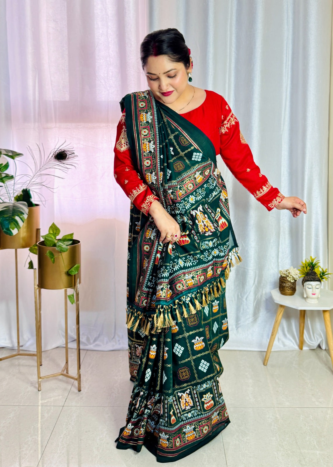 Bandhani Print Patola Saree in Vichitra Silk fabric