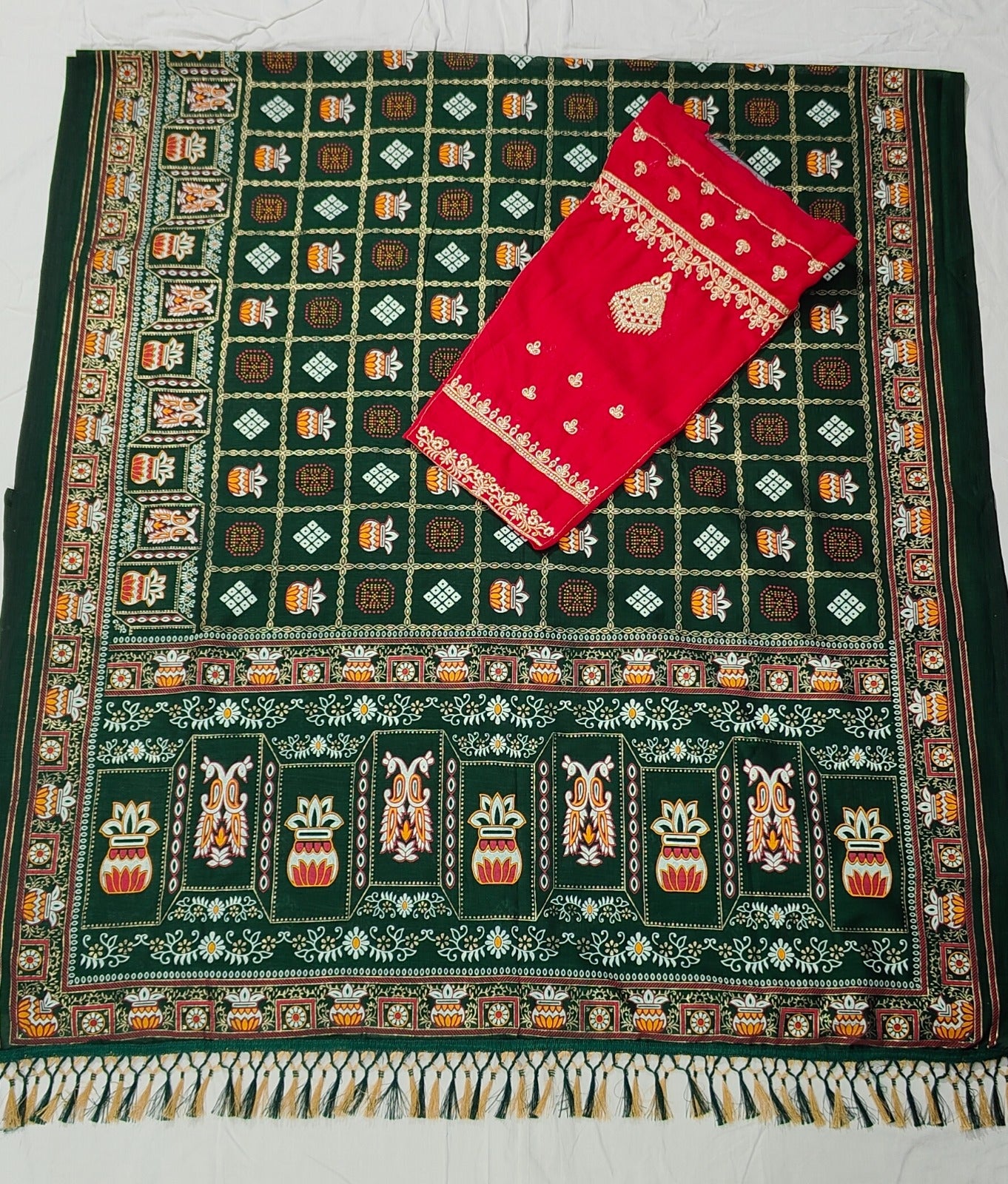 Bandhani Print Patola Saree in Vichitra Silk fabric