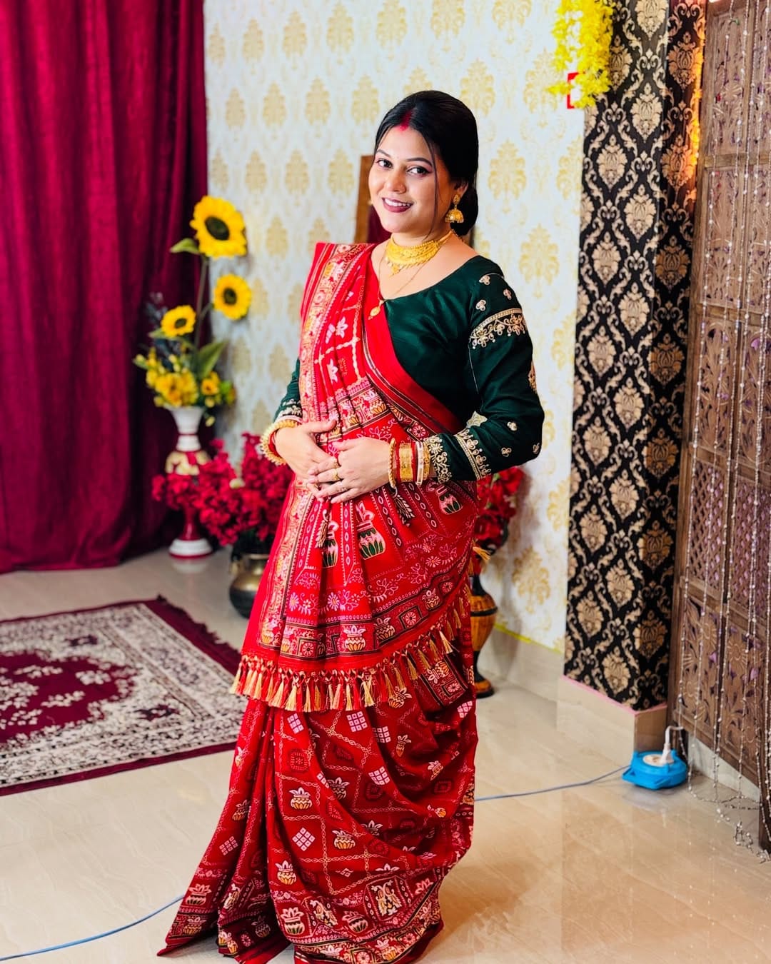 Bandhani Print Patola Saree in Vichitra Silk fabric