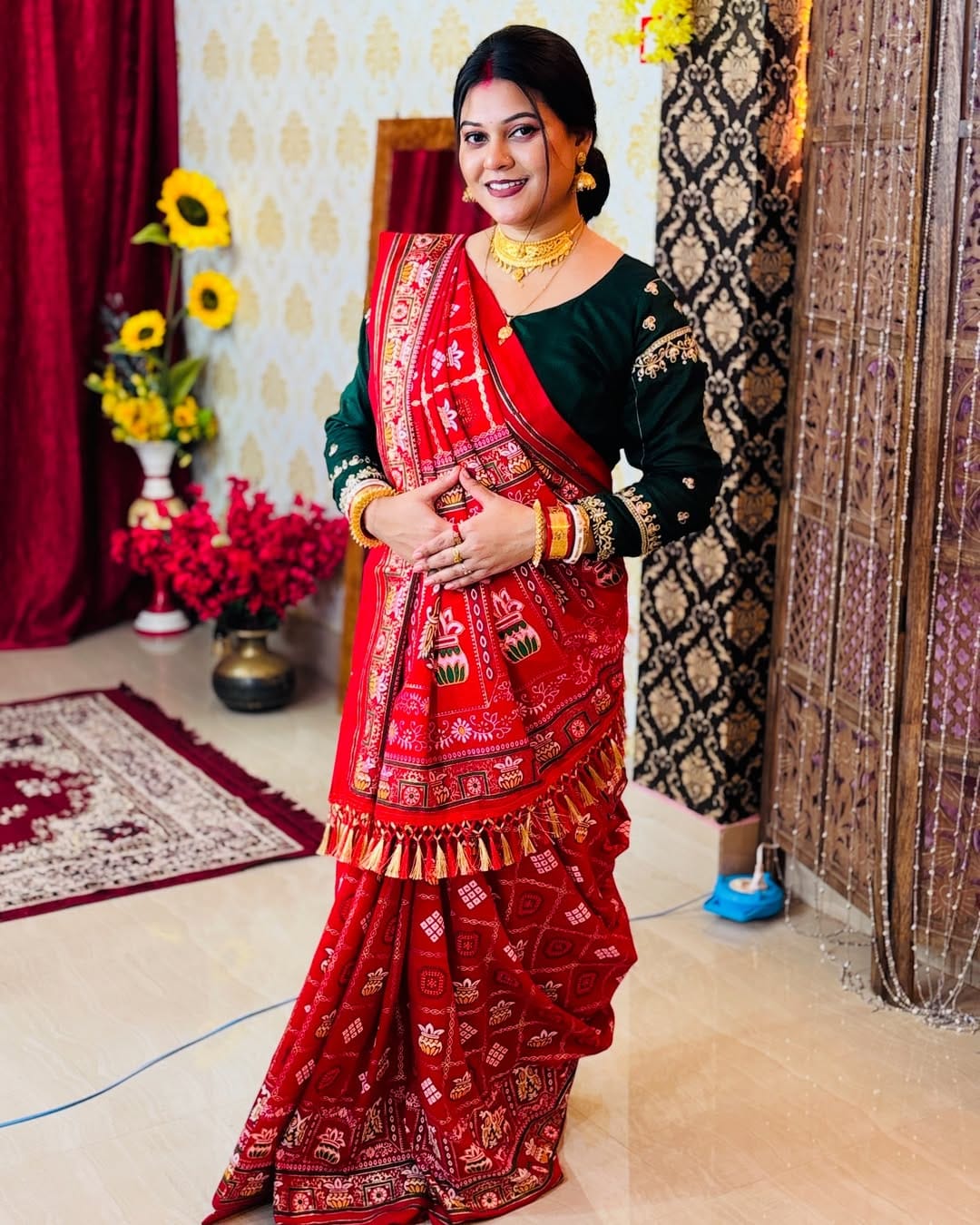 Bandhani Print Patola Saree in Vichitra Silk fabric