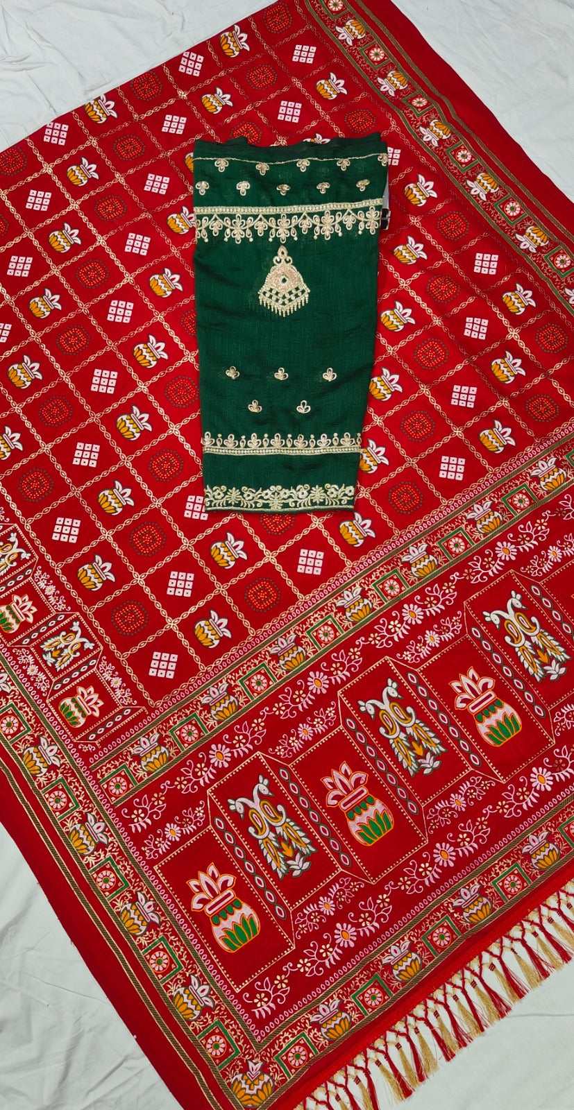 Bandhani Print Patola Saree in Vichitra Silk fabric