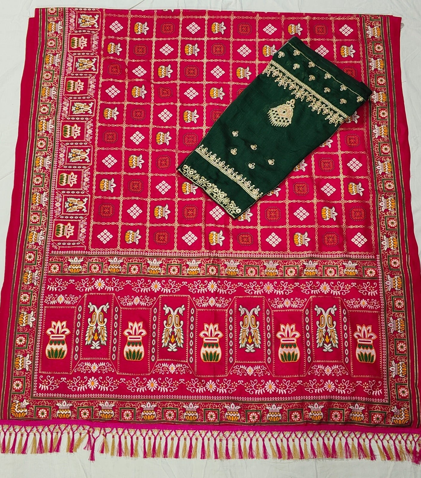 Bandhani Print Patola Saree in Vichitra Silk fabric
