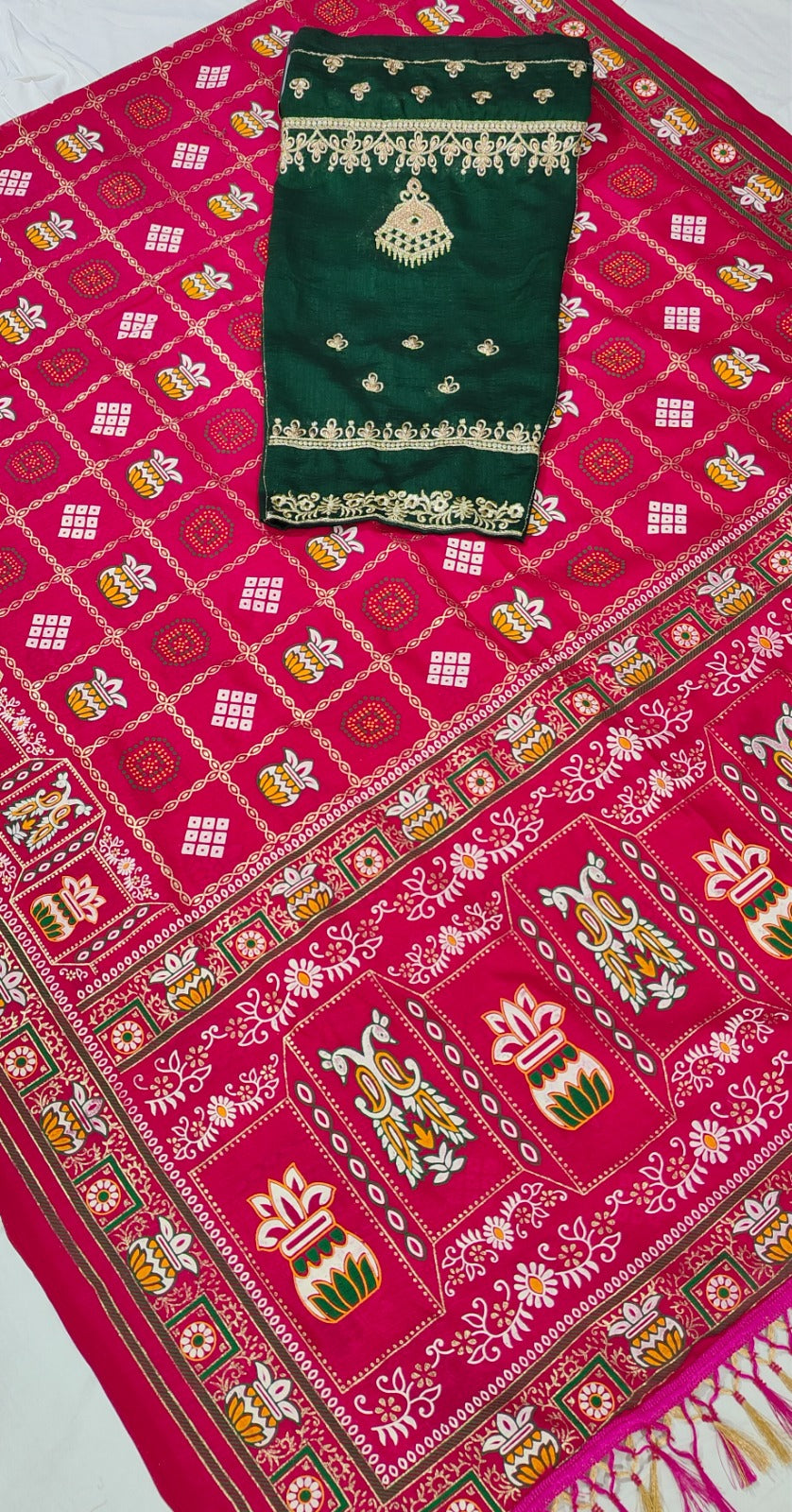 Bandhani Print Patola Saree in Vichitra Silk fabric