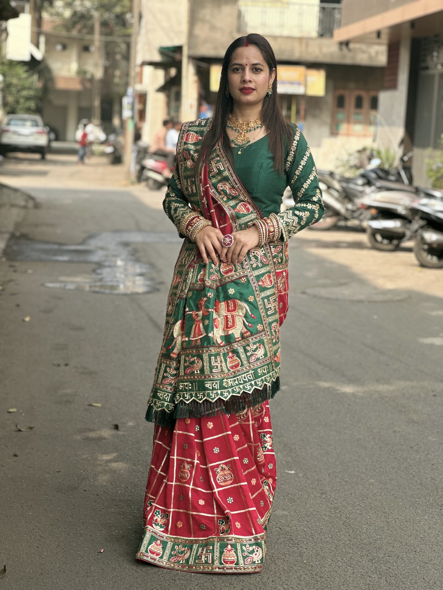 Panetar Patola Wedding & Special Occasion Saree in Red Color