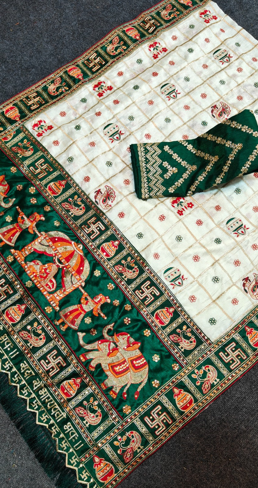 Panetar Patola Wedding & Special Occasion Saree in White Green Color