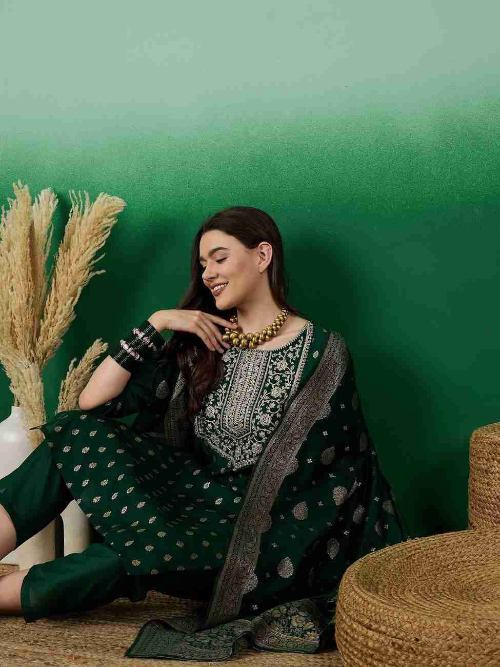 Green Color Beautiful  Jaquard Fabric Suit for summer wear