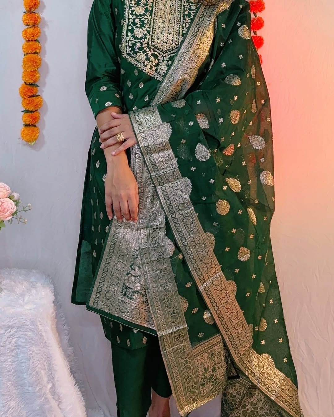 Green Color Beautiful  Jaquard Fabric Suit for summer wear
