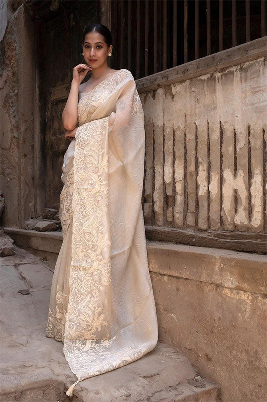 Silk Saree in Off white color with unstitched blouse