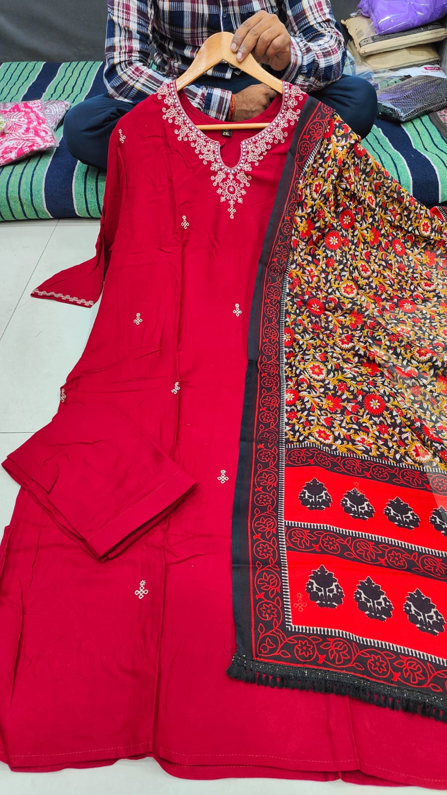 DAily Wear Kurti Pent in rayon fabric
