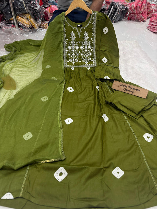 Green color beautiful rayon kurta set