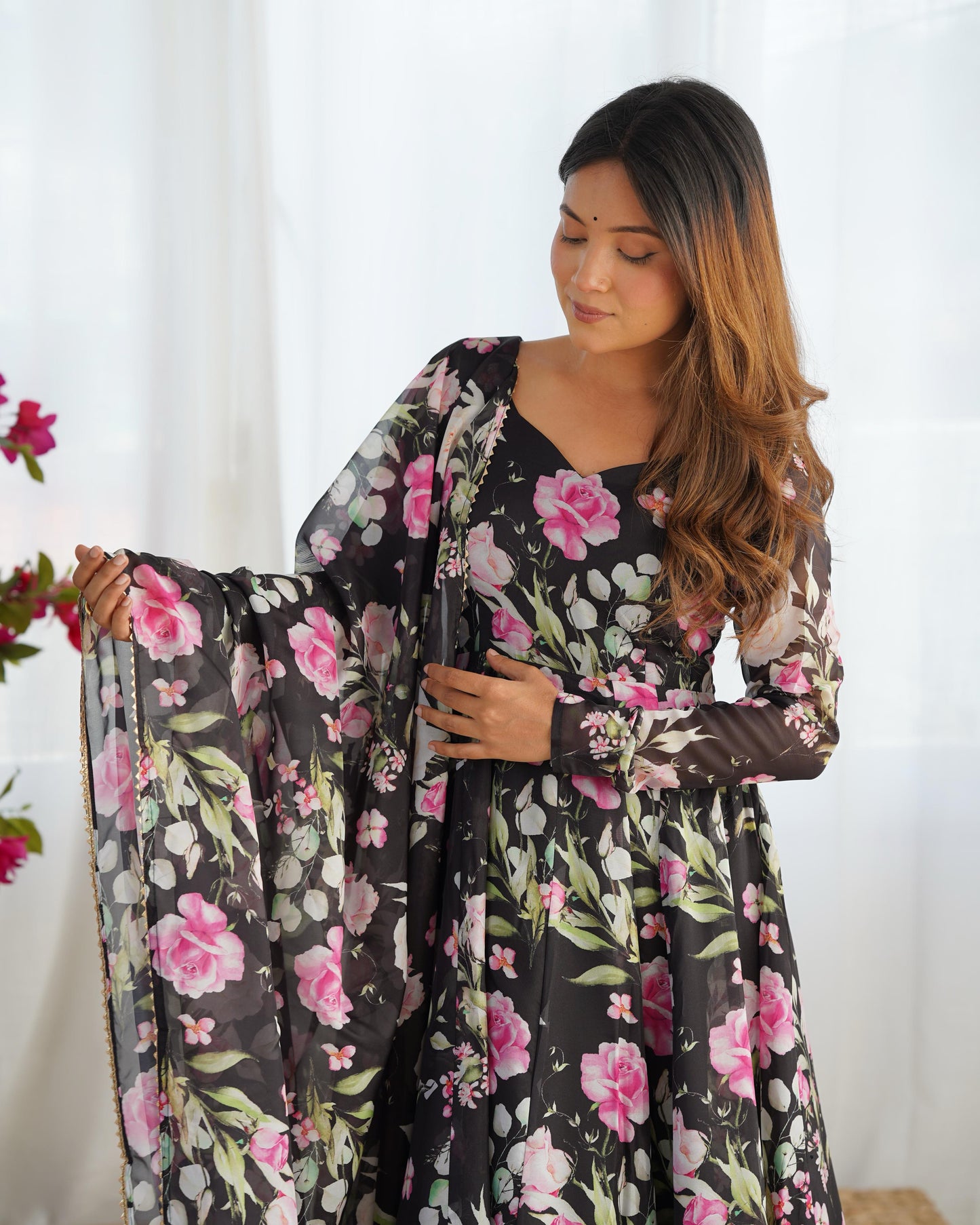 Light weight & Fresh Look Outfit Is Perfect For Upcoming Summer Festivities