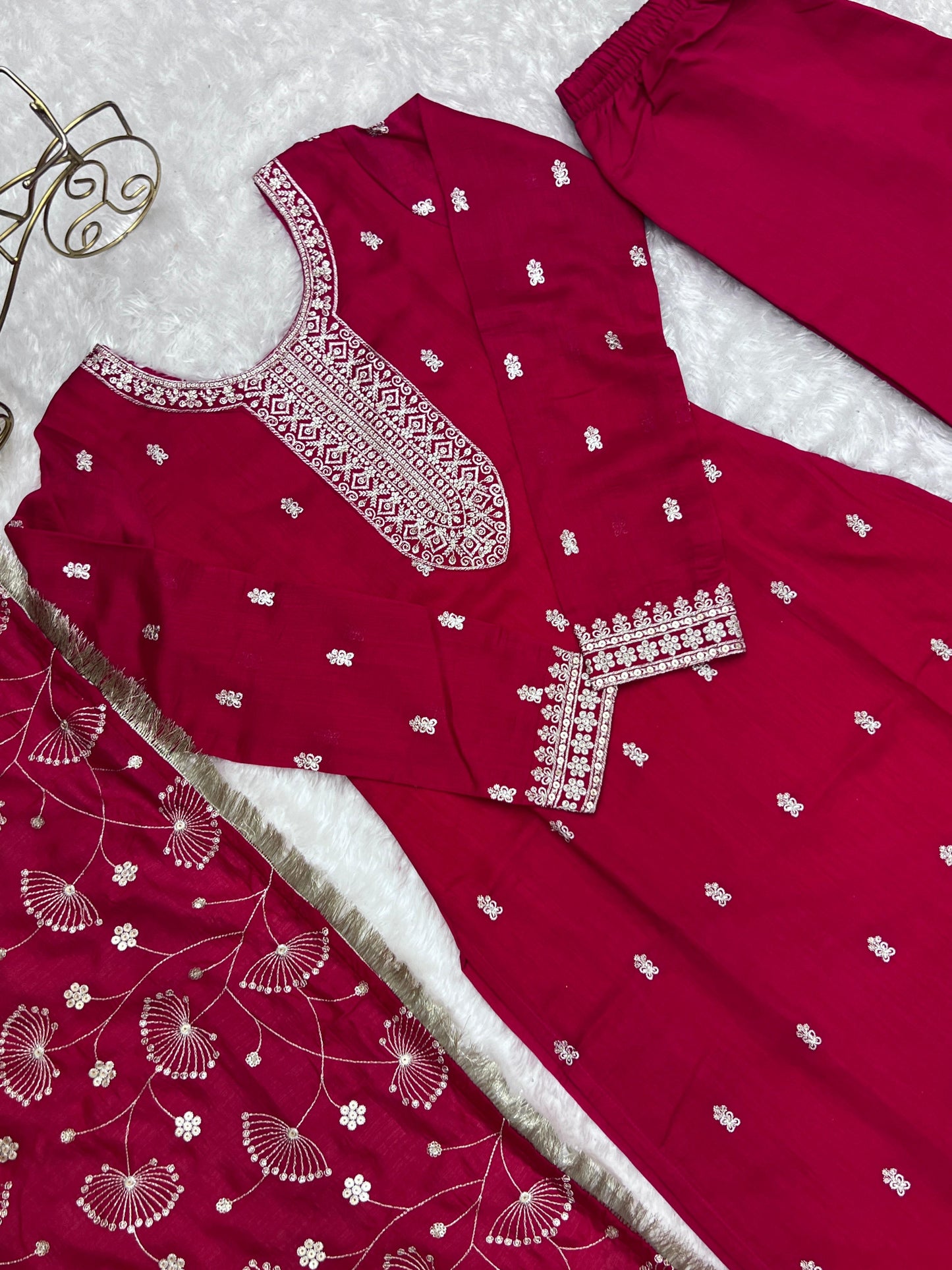 Pink Color Beautiful Partywear Dress in Silk Fabric