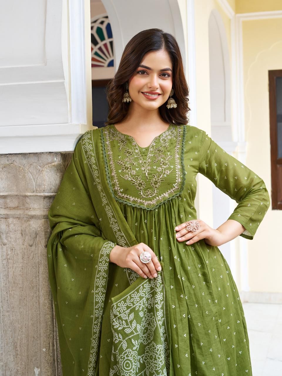 Green Color Beautiful Daily Wear in Mal Cotton Fabric