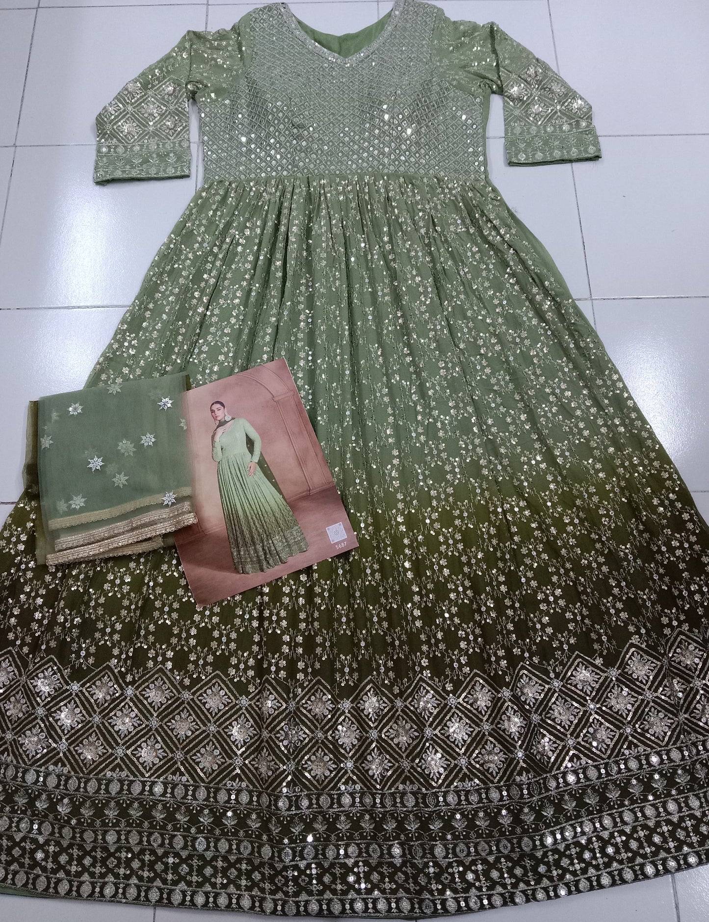 Designer Partywear Dress in Georgette Fabric