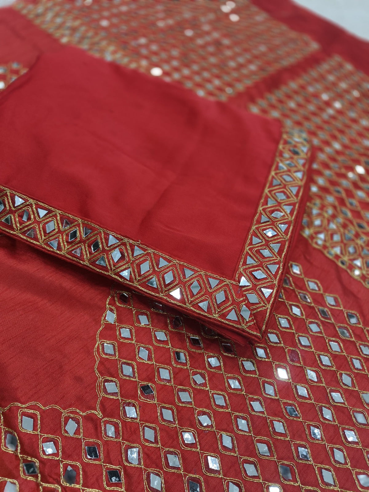 Stunning Addition To Our Saree in Rangoli Silk Fabric