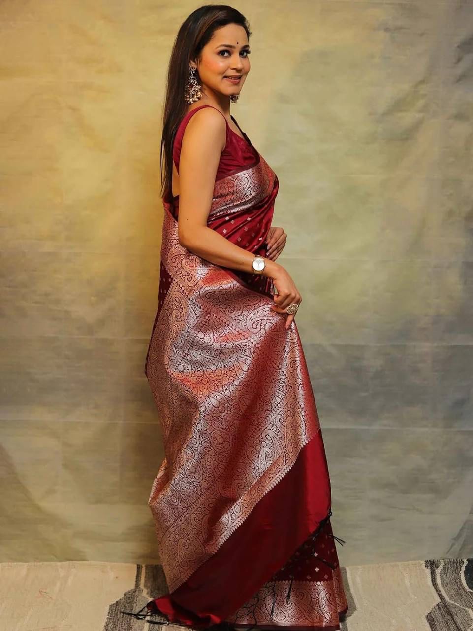 Red Color beautiful Banarasi Silk Saree