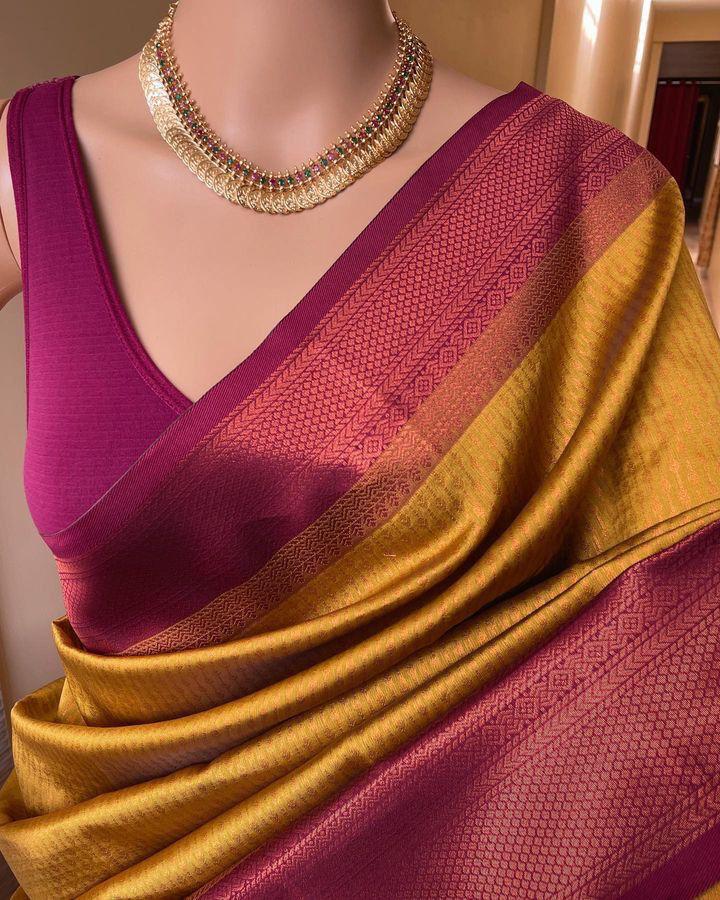 Musturd Yellow Color Beautiful Banarasi Silk Saree