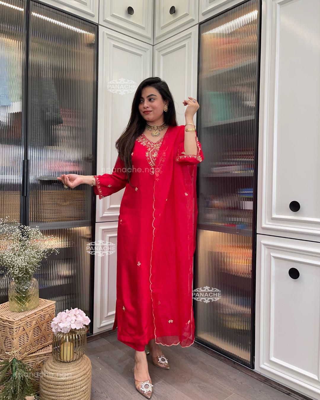 Pink Color Beautiful Summer Wear Dress in Roman Silk Fabric