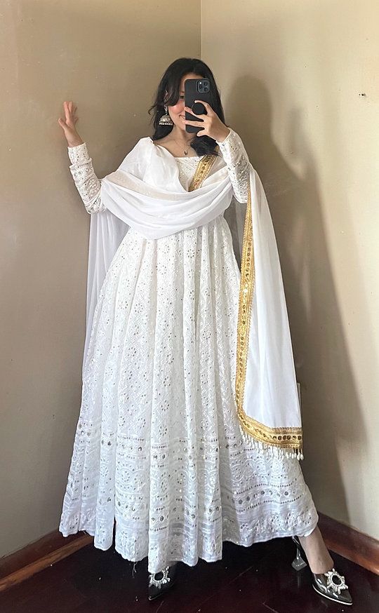 White Cream Color Beautiful Anarkali Gown in Georgette Fabric