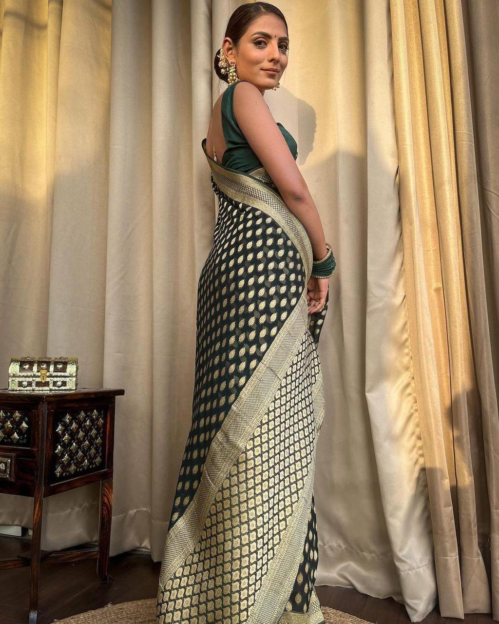 Banarasi Silk Saree with unstitched matching blouse in Green Color