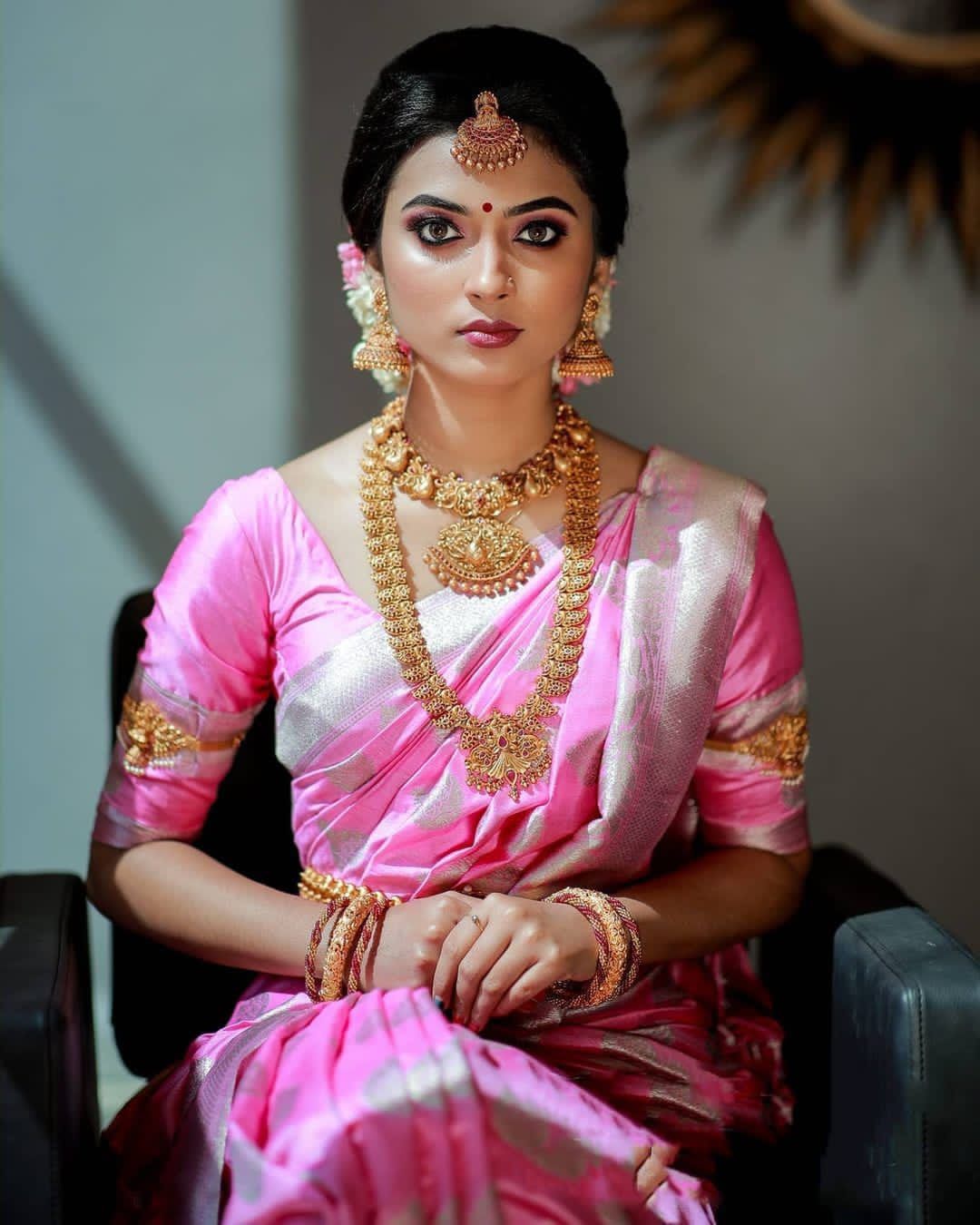 Pink Color Litchi Silk Fabric Saree for daily wear use