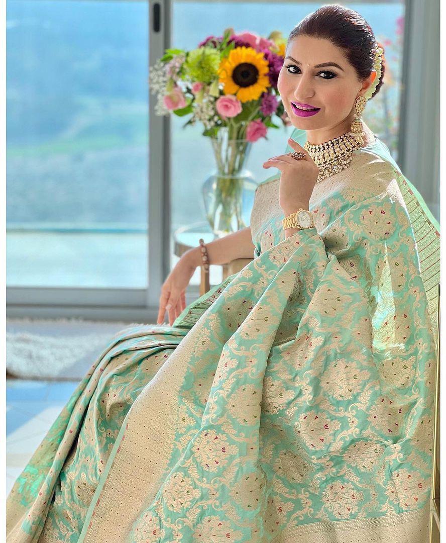 Sky BLue Color Beautiful lichi silk saree for daily wear use