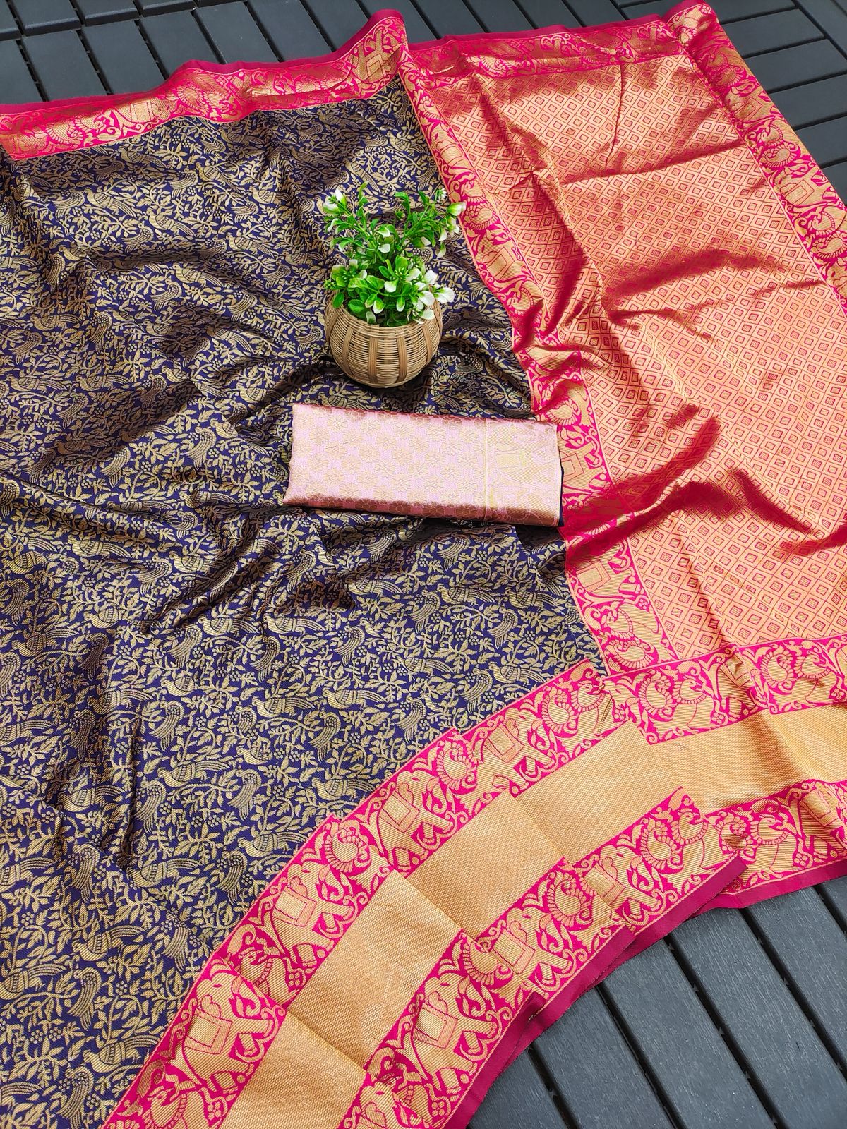 Daily Wear Silk Saree with unstich blouse