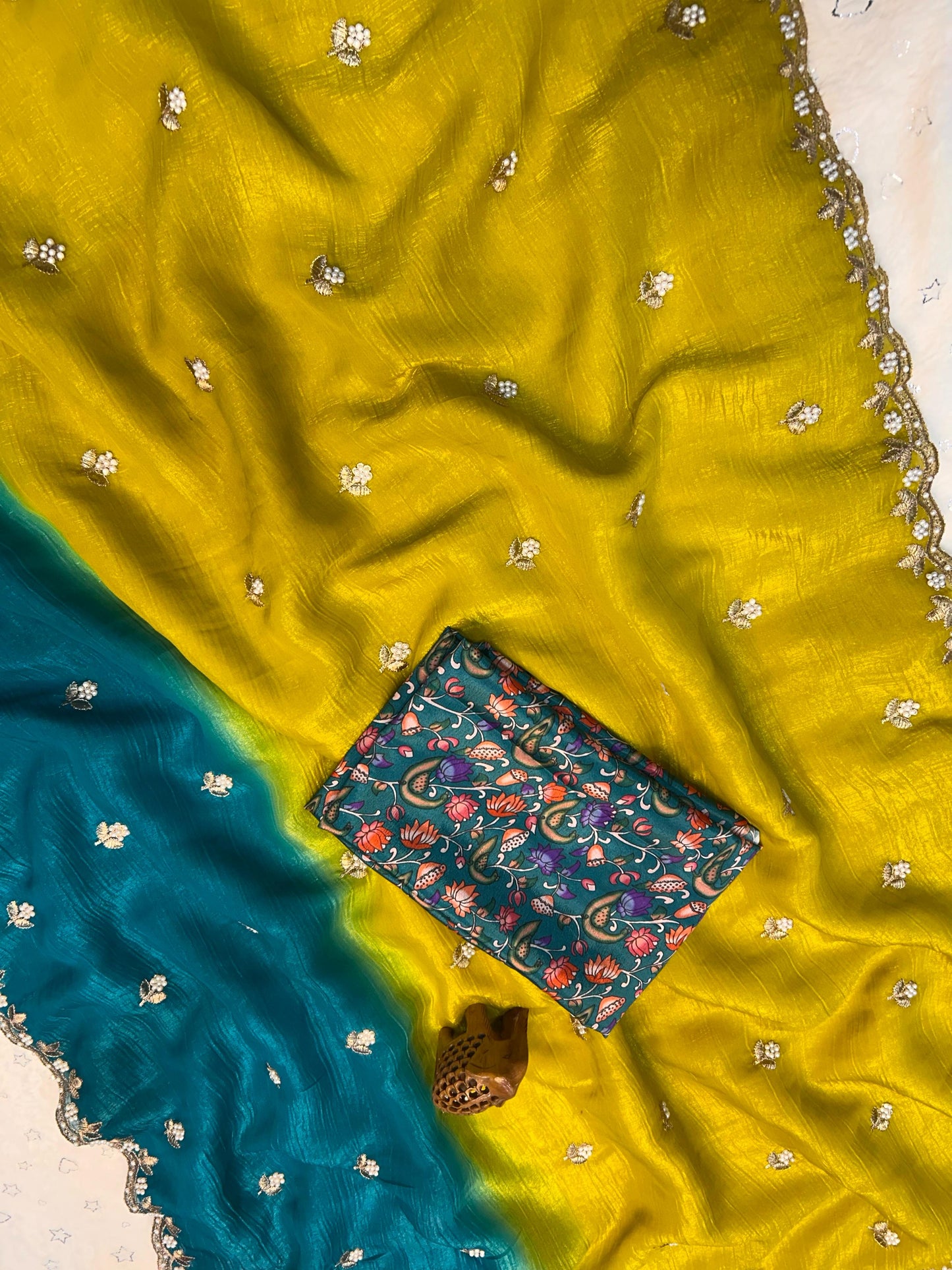 Beautiful Chiffon FAbric Saree for weeding wear