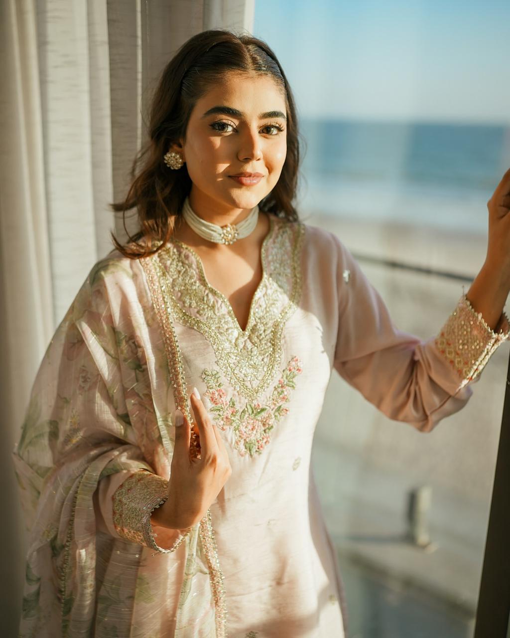 Đěsigner Party Wear Look Pur Natural Crepe Top & Palazzo With Dupatta Set