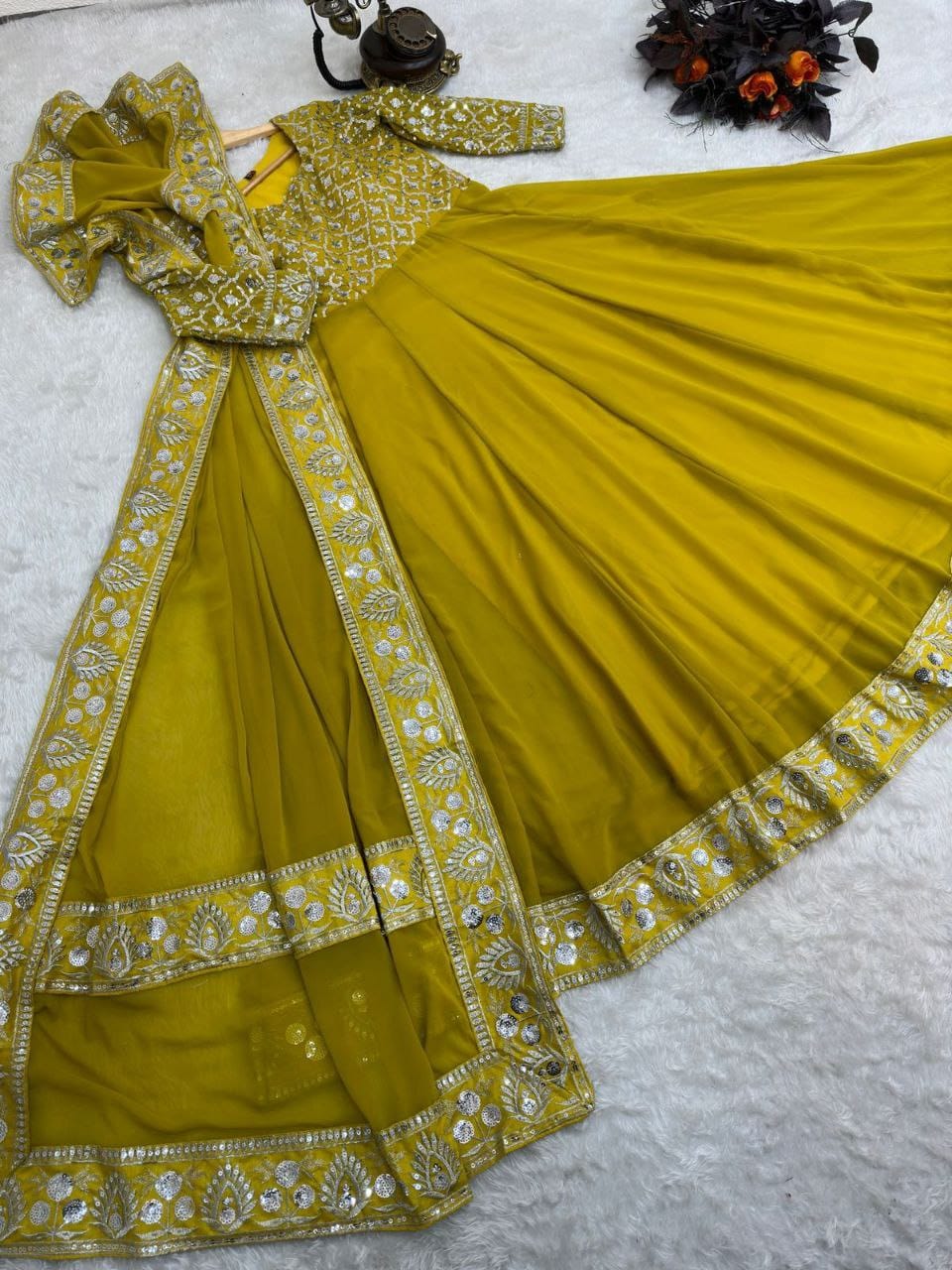 yellow color gown in georgete fabric