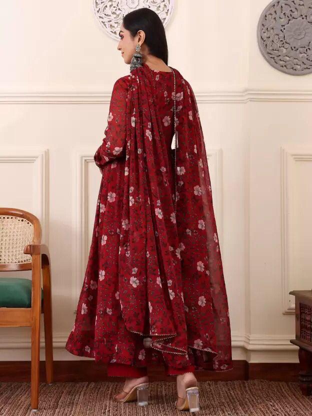 Red Color Beautiful GOwn in Georgette Fabric