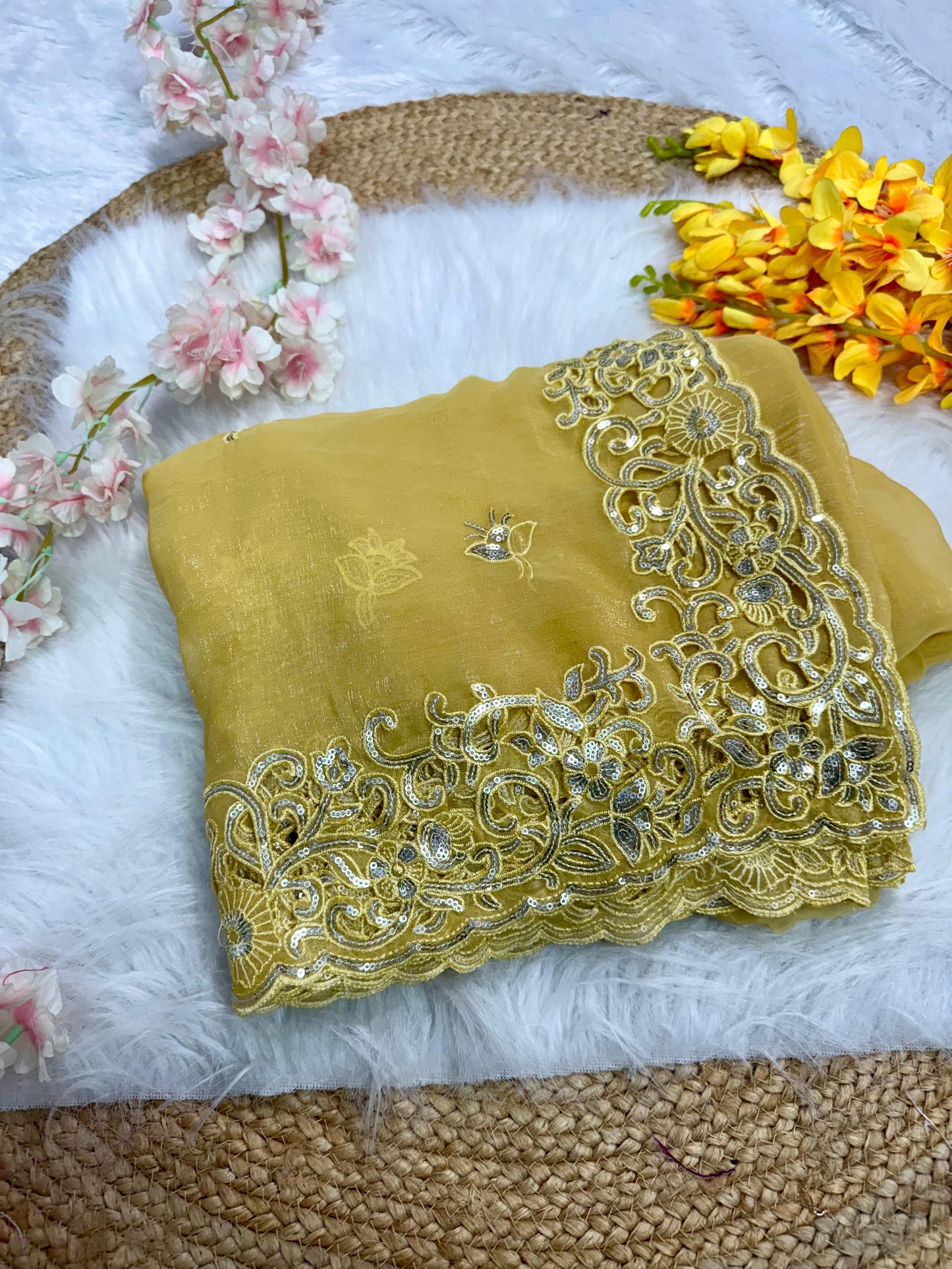 Yellow Color Beautiful Soft Crunchy Silk Saree