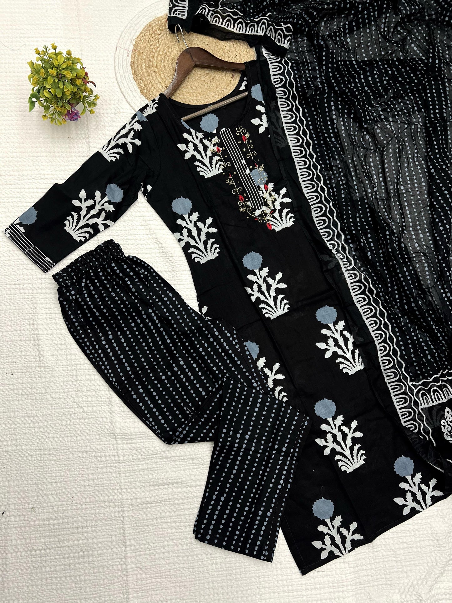 Black Color Beautiful Cotton Dress