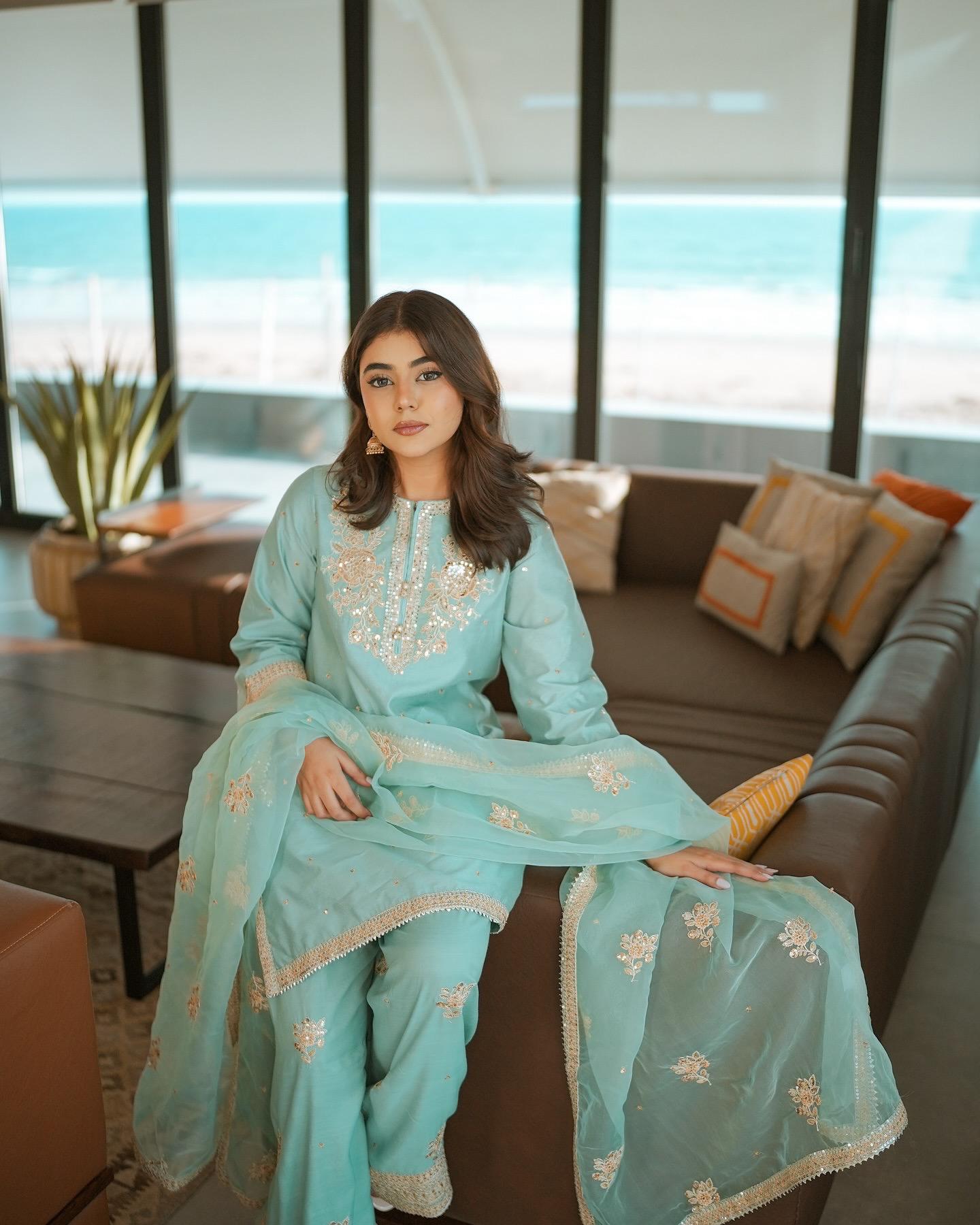 Designer Party Wear Look Pur Natural Crepe Top & Farshi Palazzo With Dupatta Set