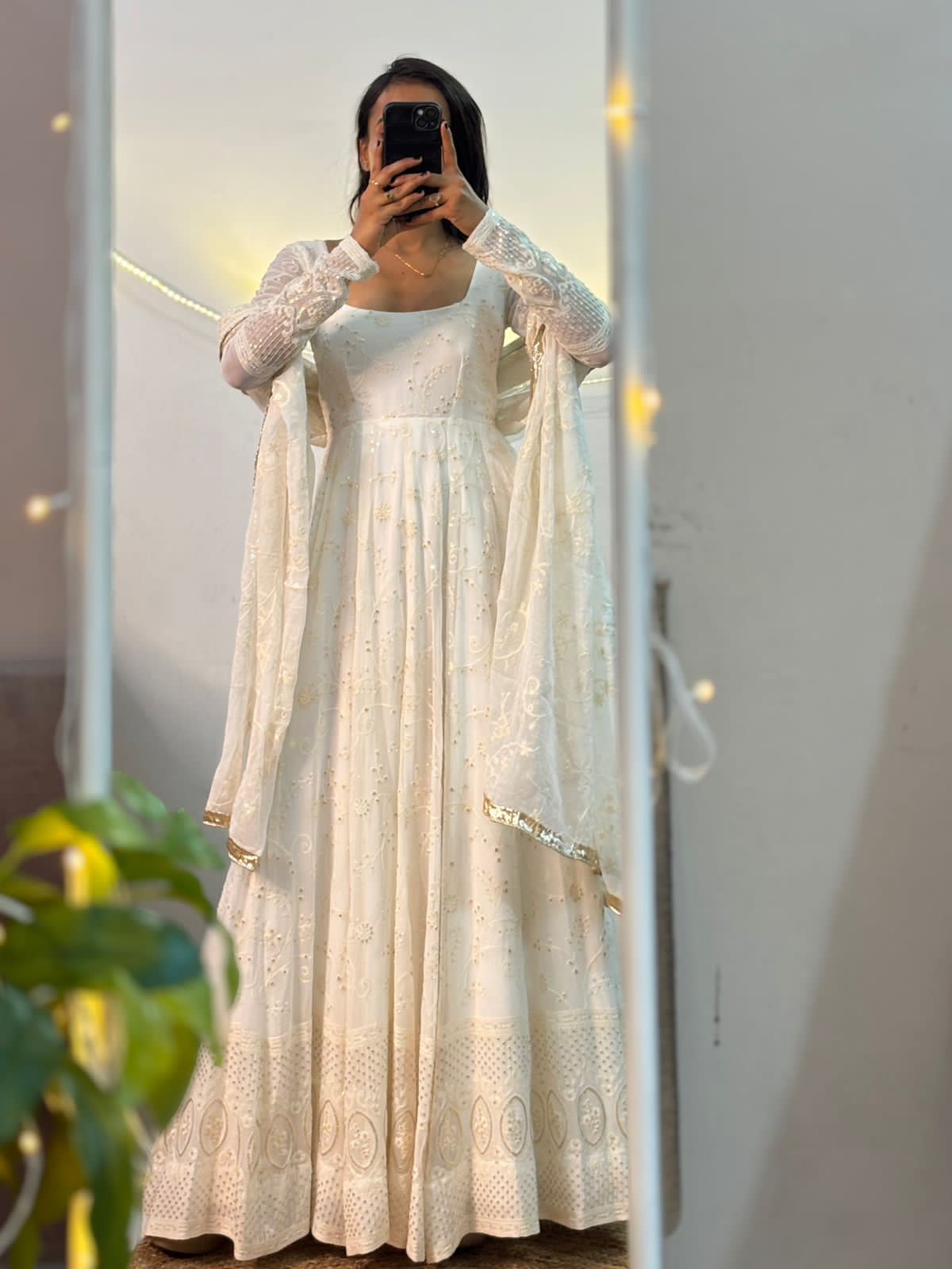 White Color Beautiful anarkali Dress in Georgette Fabric