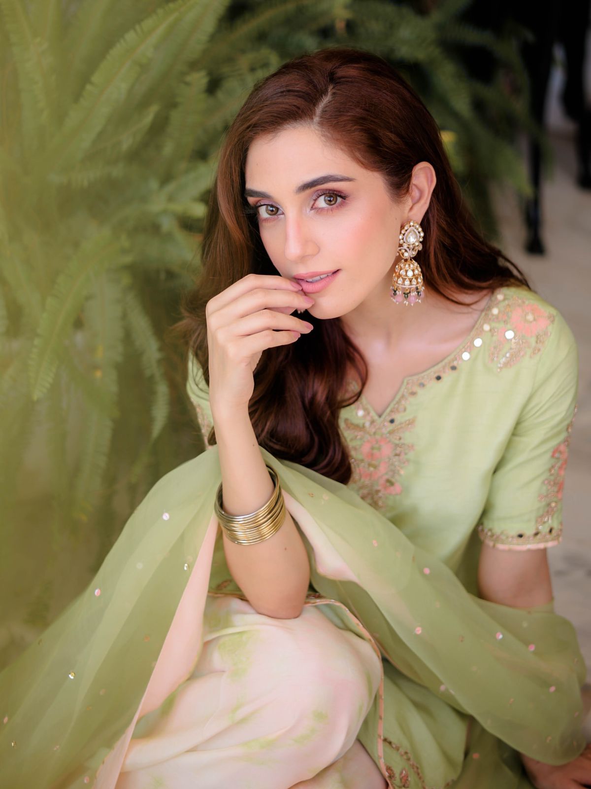 Beautiful Partywear Dress in Crape Fabric in Farsi Style PLazo