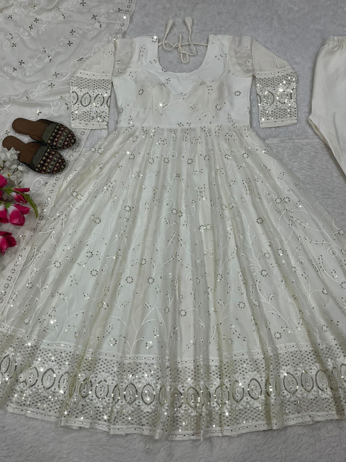 White Color Beautiful anarkali Dress in Georgette Fabric
