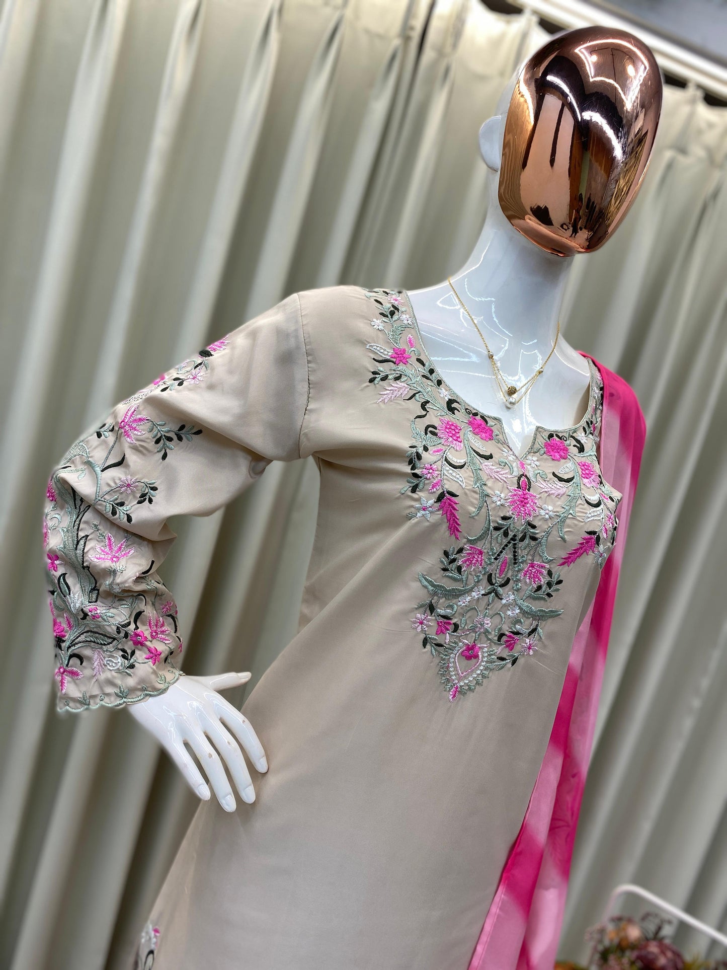 Simple and Sobar Suit For daily Wear use in Crape Fabric