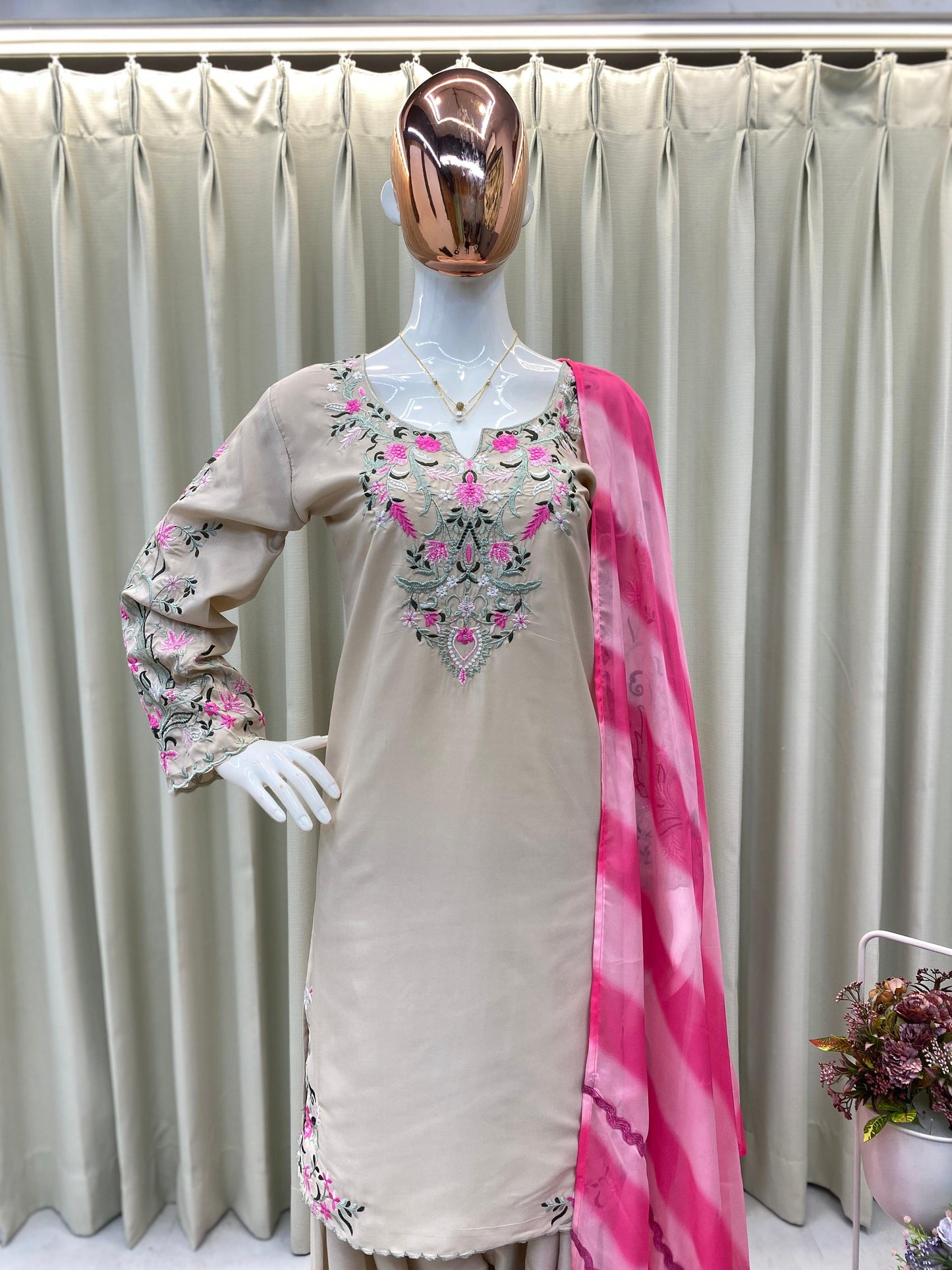 Simple and Sobar Suit For daily Wear use in Crape Fabric