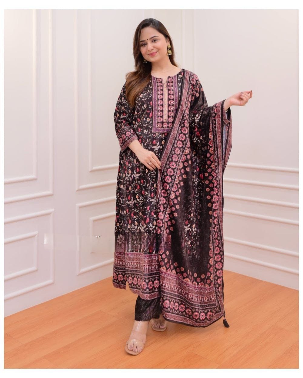 classical Black Kurti Pent With Duppata for summer wear dress