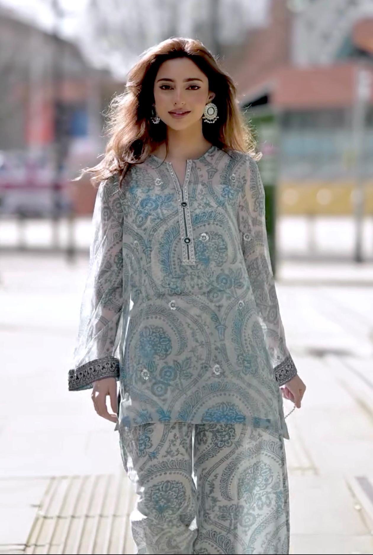 Designer Party Wear Look Pur Cifon Georgette Top & Farshi Palazzo With Dupatta Set