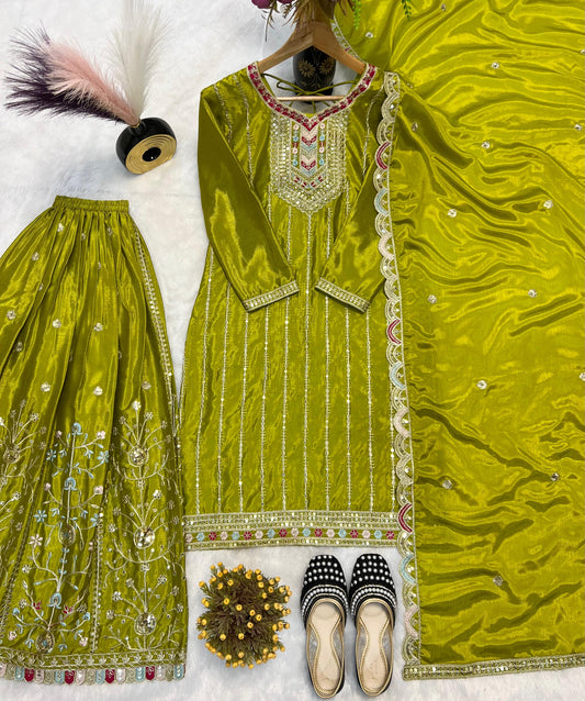 Yellow Color Beautiful PArtywear PLazo Dress in Chinon Silk Fabric