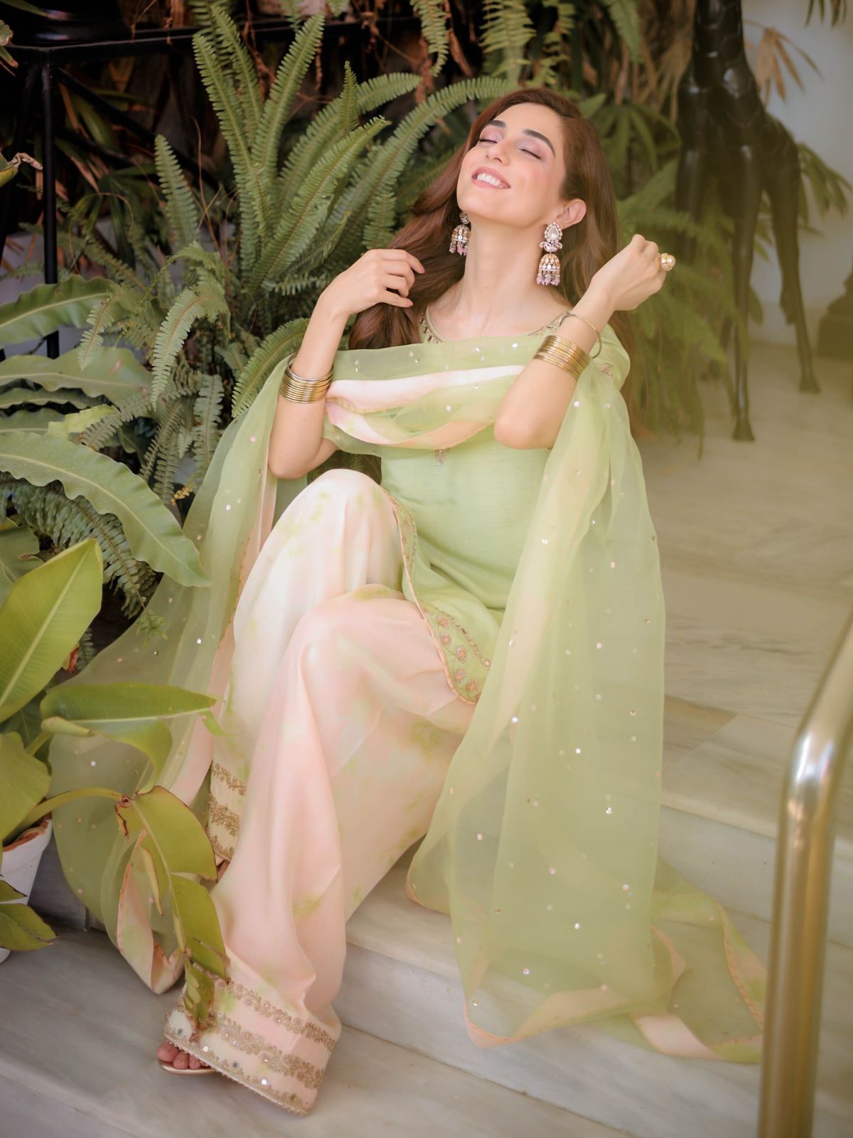 Beautiful Partywear Dress in Crape Fabric in Farsi Style PLazo