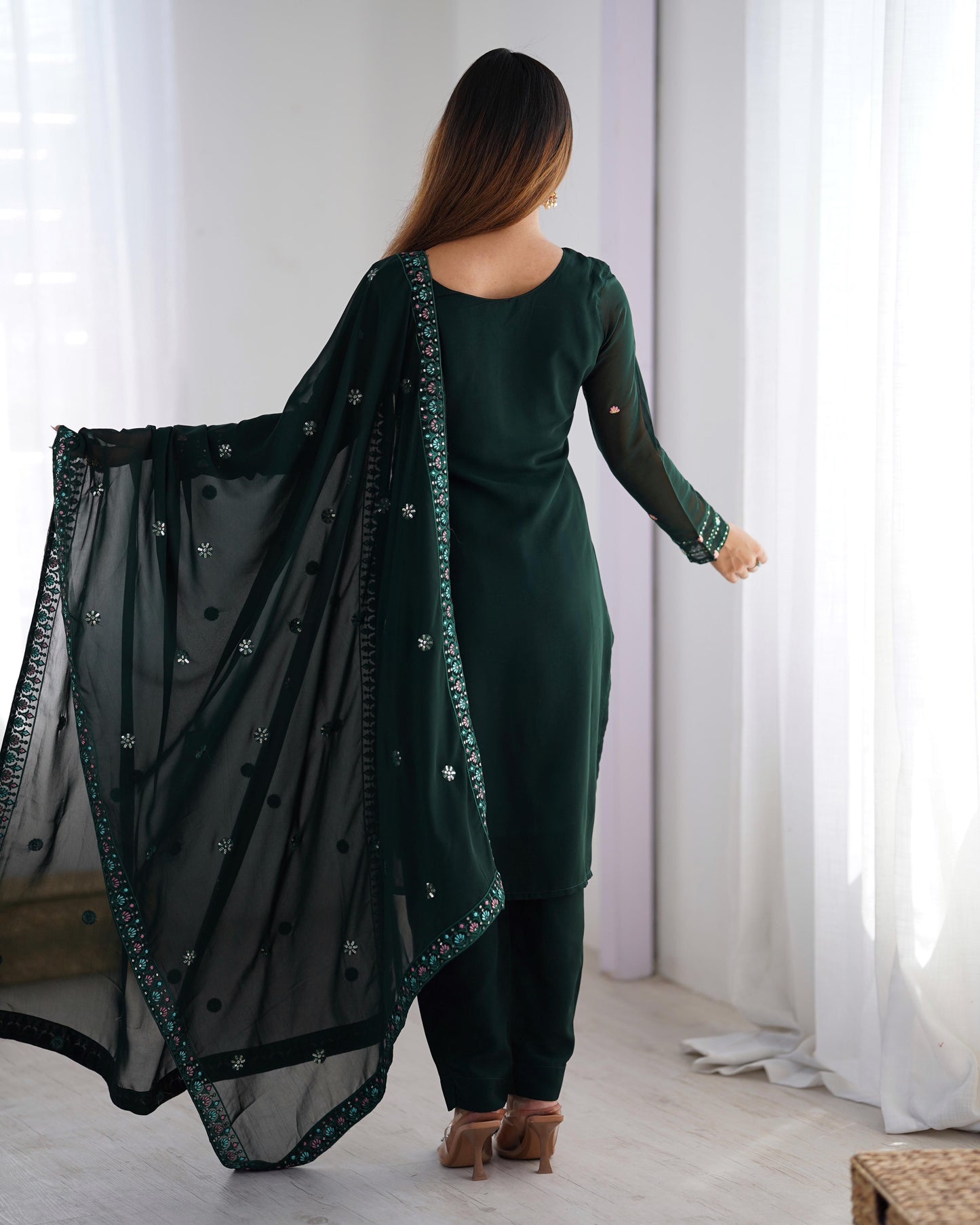 Green Color Partywear Dress in Georgette FAbric