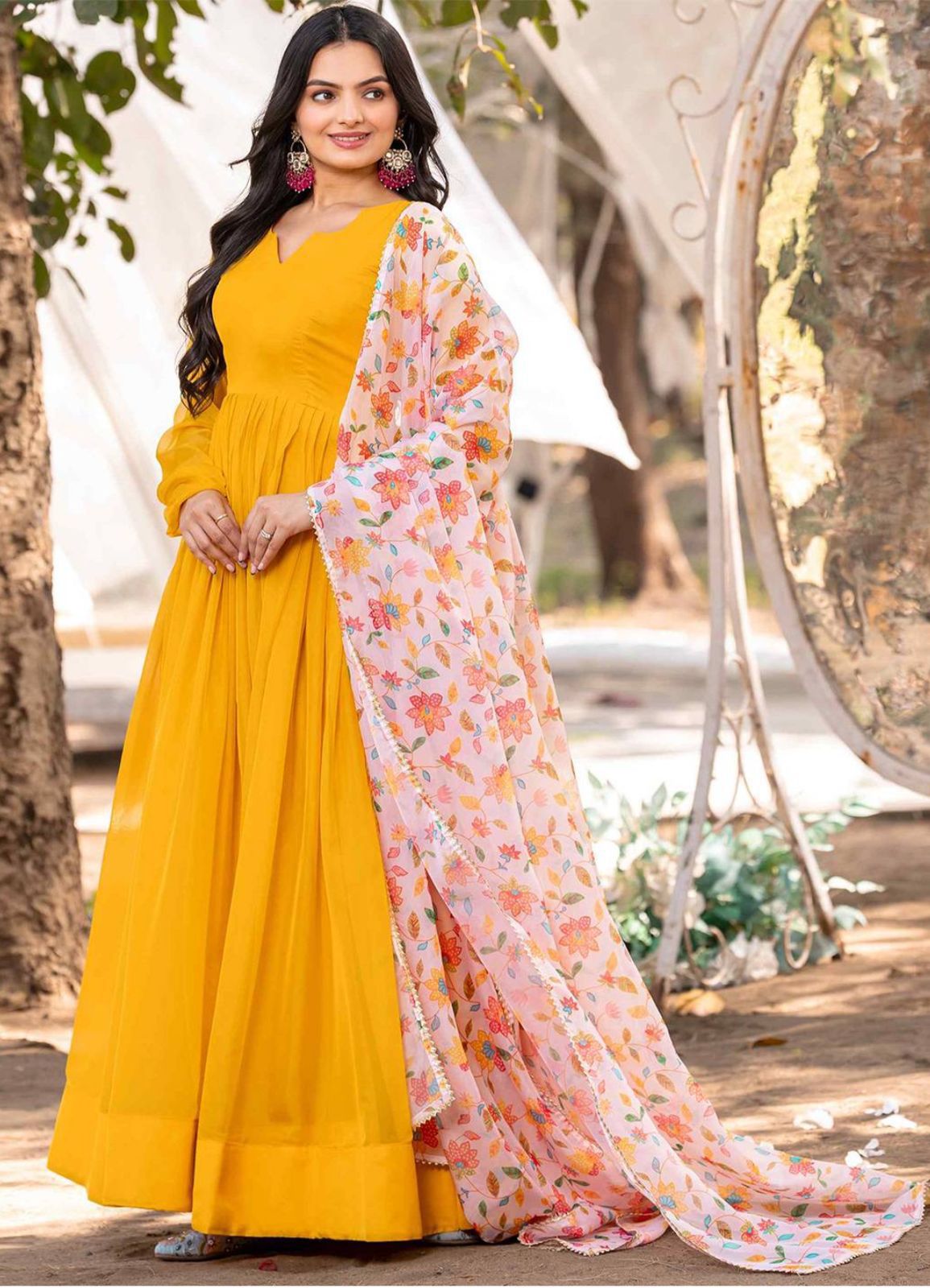 yellow Color Beautiful Anarkali Gown in Georgette Fabric