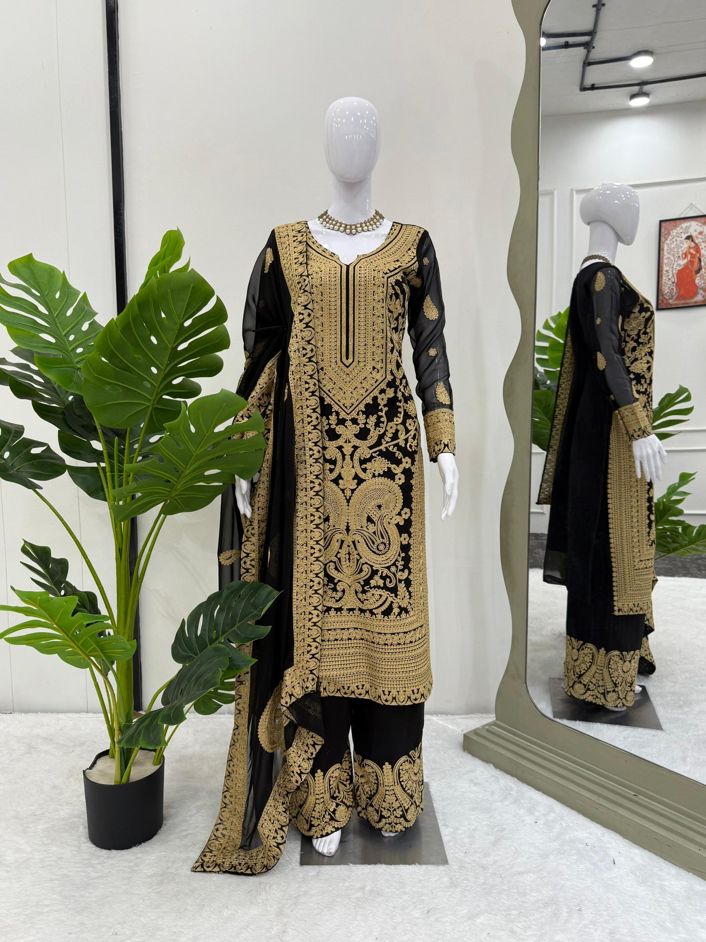 Black Color Beautiful Partywear Dress in Georgette Fabric