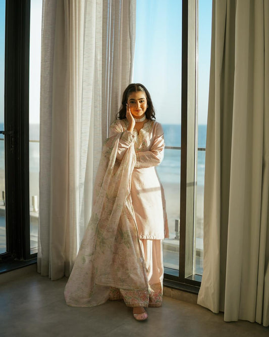 Đěsigner Party Wear Look Pur Natural Crepe Top & Palazzo With Dupatta Set